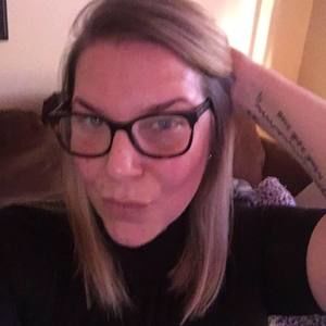 Meet your Posher, Angie